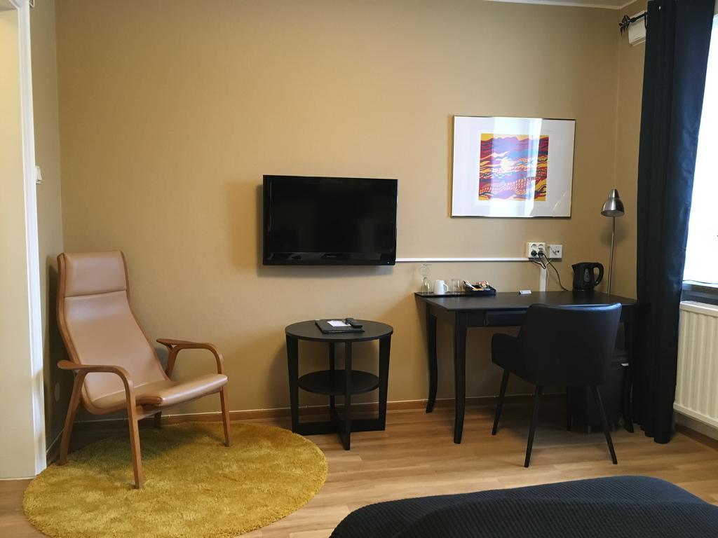 Hotel Wictoria Mariestad Oda fotoğraf